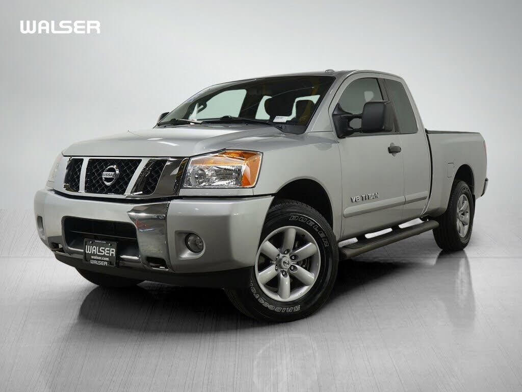 2013 NISSAN Titan