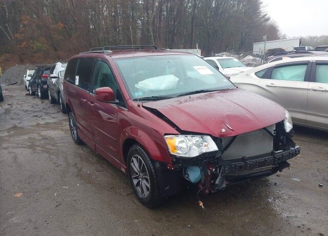 2017 DODGE Grand Caravan