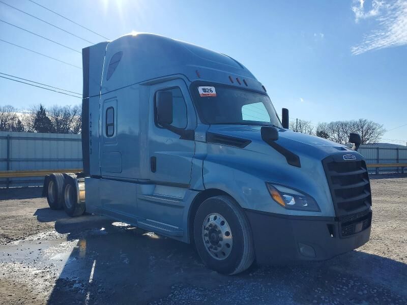 2019 FREIGHTLINER New Cascadia 126" Sleepercab