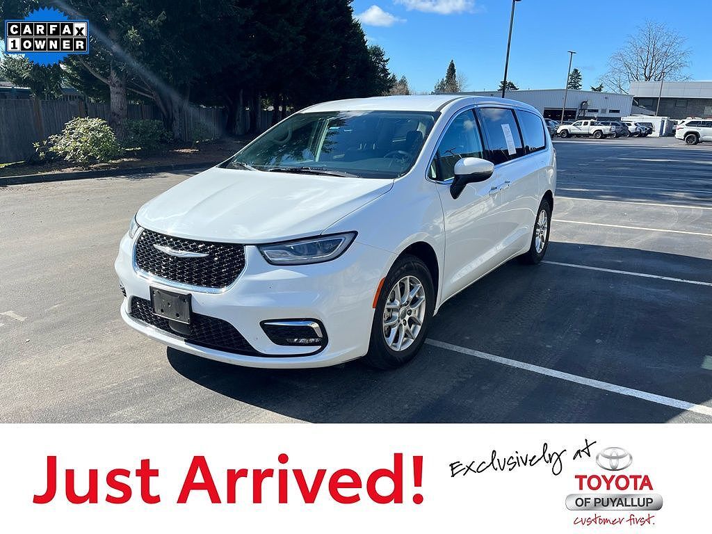 2023 CHRYSLER Pacifica