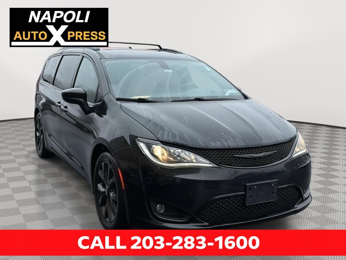 2018 CHRYSLER Pacifica