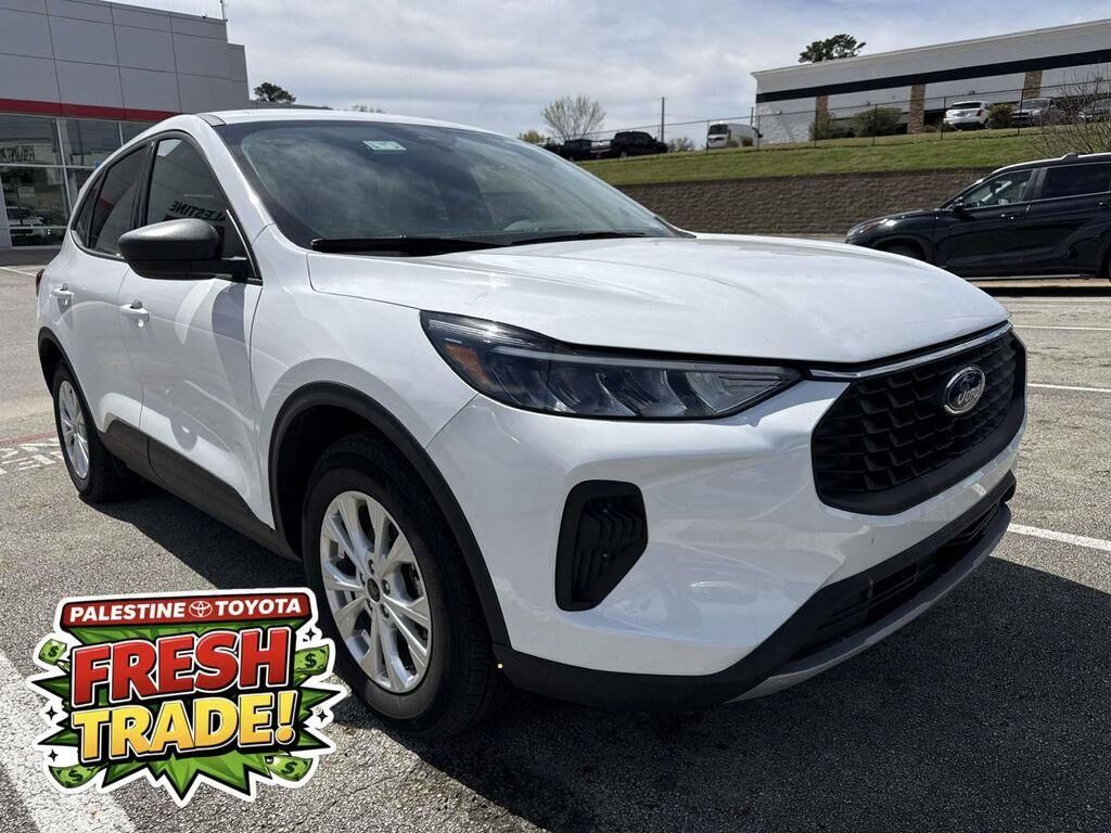2025 FORD Escape