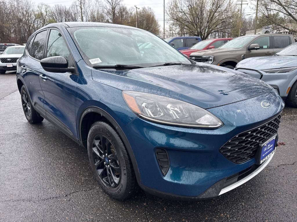 2020 FORD Escape
