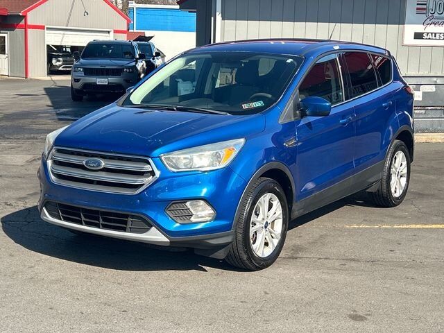 2017 FORD Escape