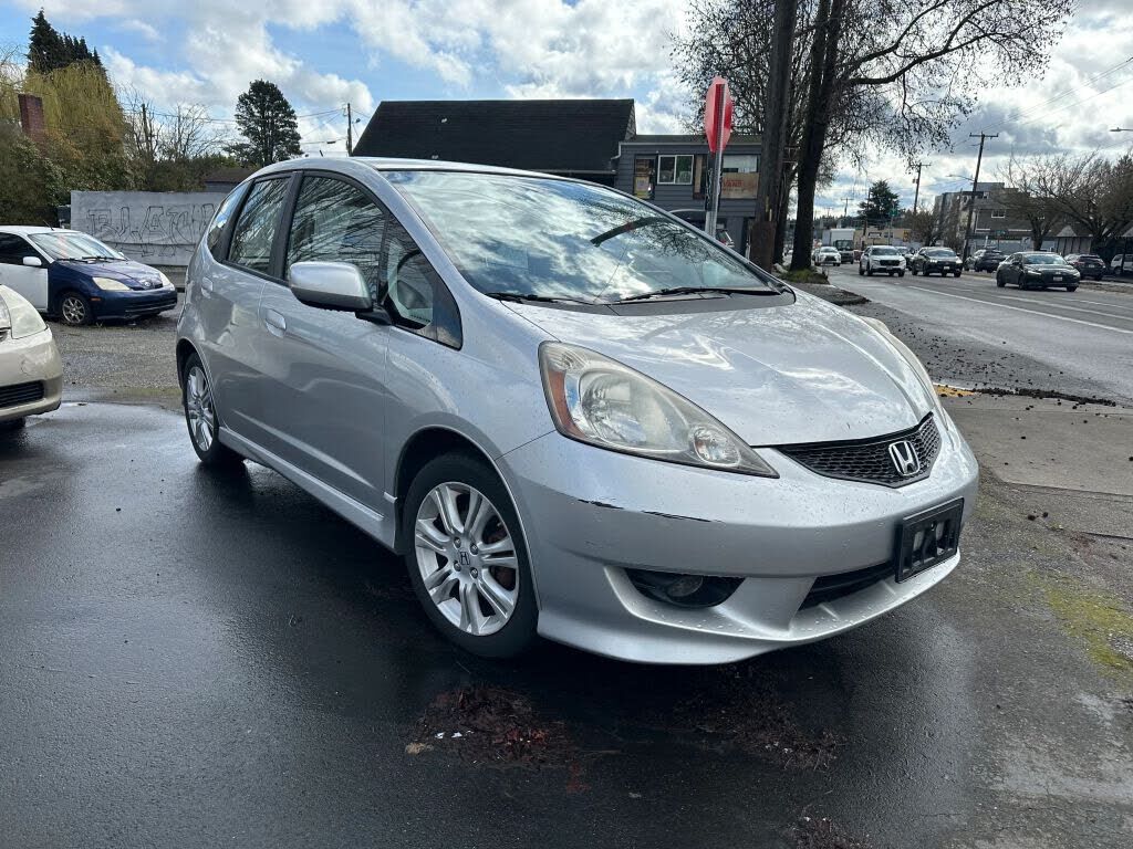 2011 HONDA Fit
