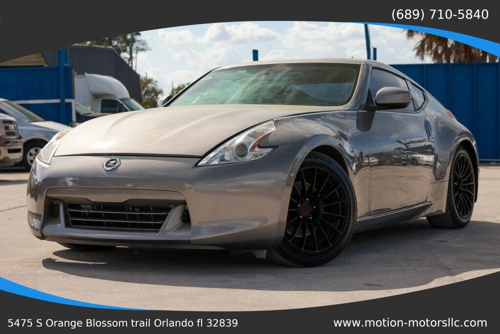 2009 NISSAN 370Z