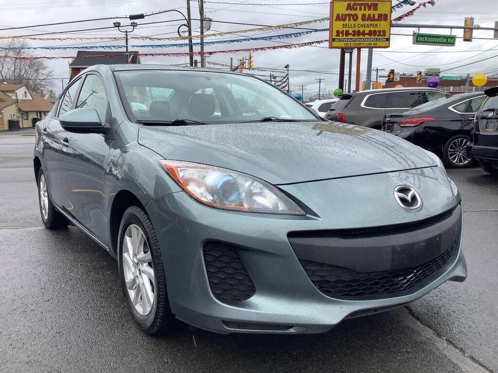 2013 MAZDA Mazda3