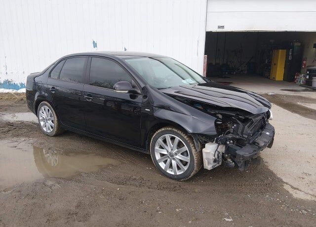 2010 VOLKSWAGEN Jetta