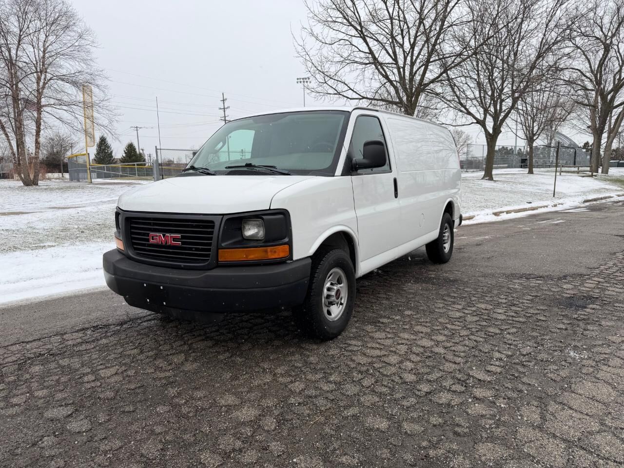 2016 GMC Savana