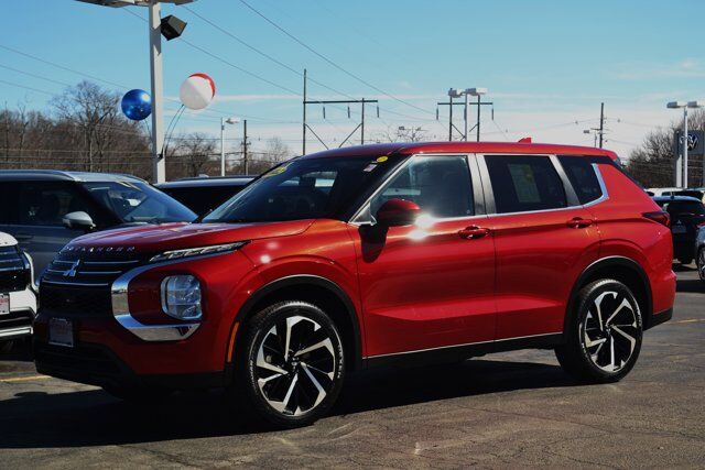 2022 MITSUBISHI Outlander