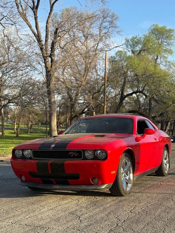 2010 DODGE Challenger