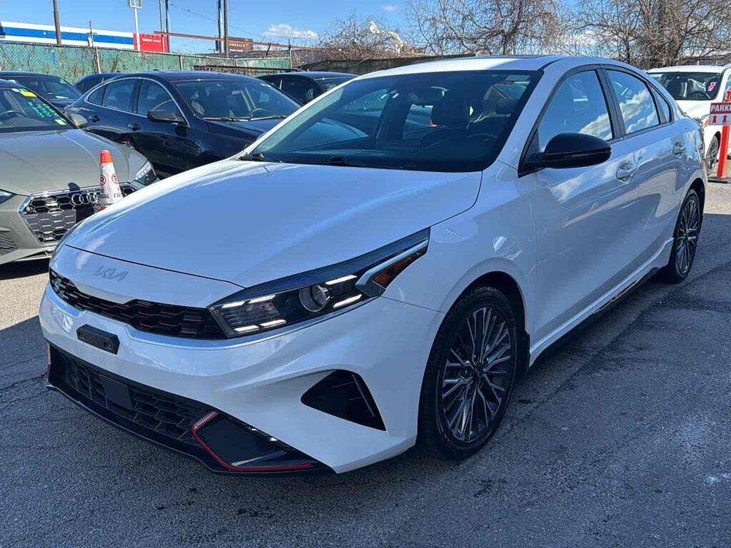 2023 KIA Forte