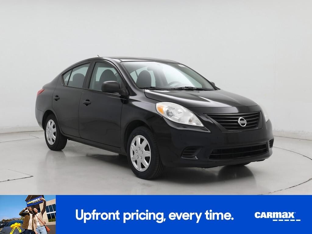 2014 NISSAN Versa