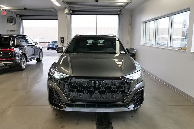 2026 Audi Q8