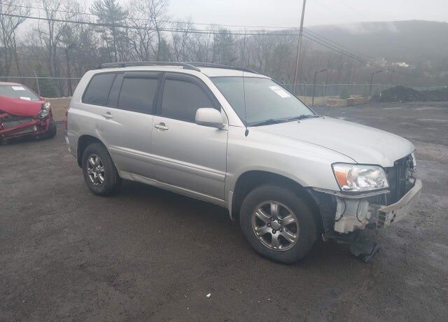 2004 TOYOTA Highlander