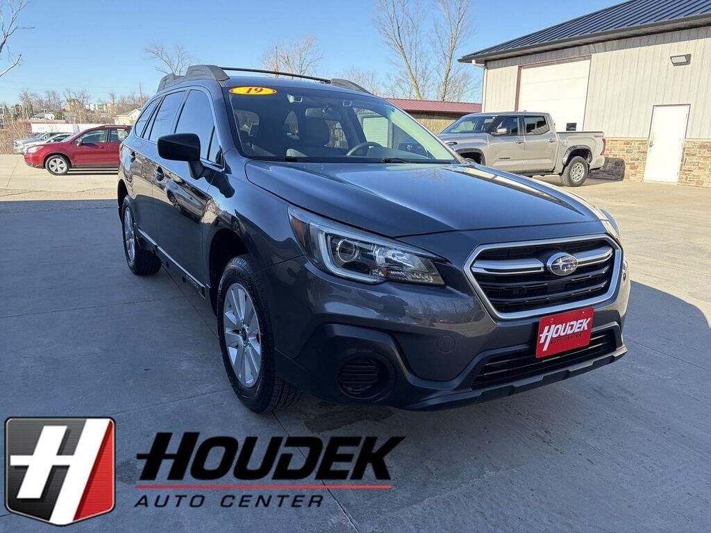 2019 SUBARU Outback