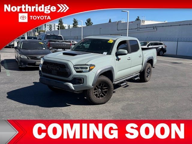 2021 TOYOTA Tacoma
