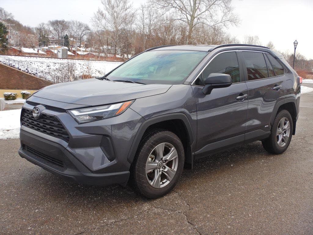 2025 TOYOTA RAV4