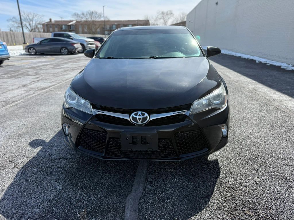 2017 TOYOTA Camry