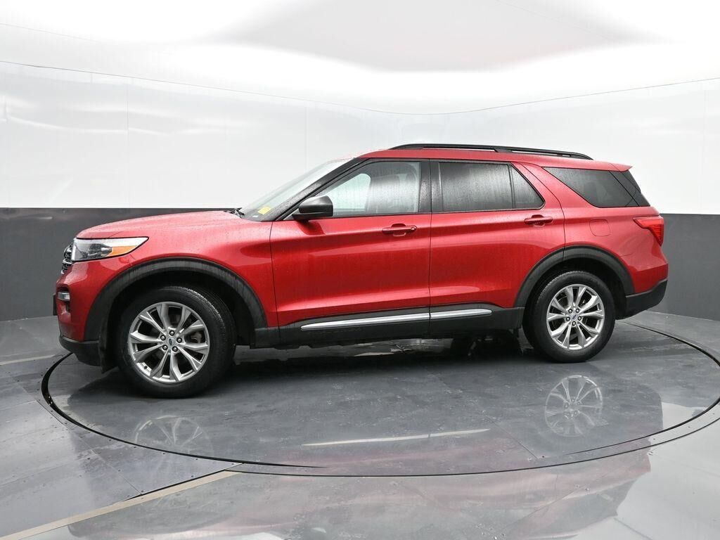 2021 FORD Explorer