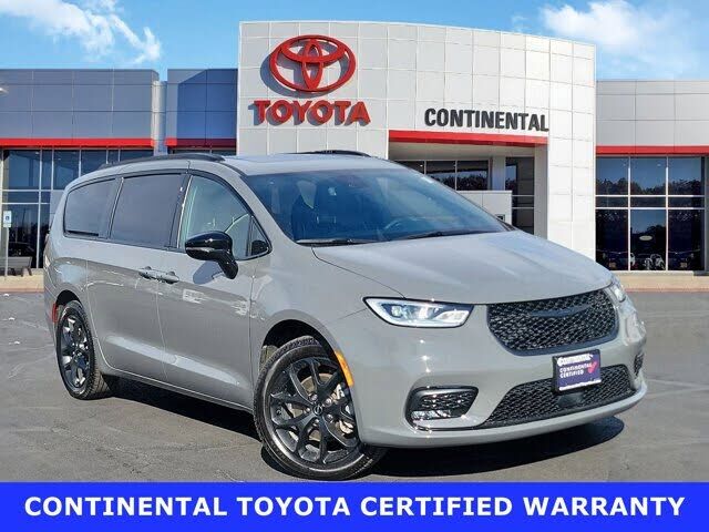 2025 CHRYSLER Pacifica