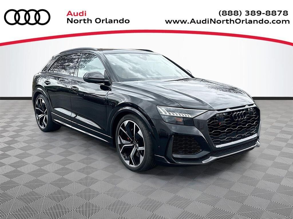 2024 AUDI RS Q8
