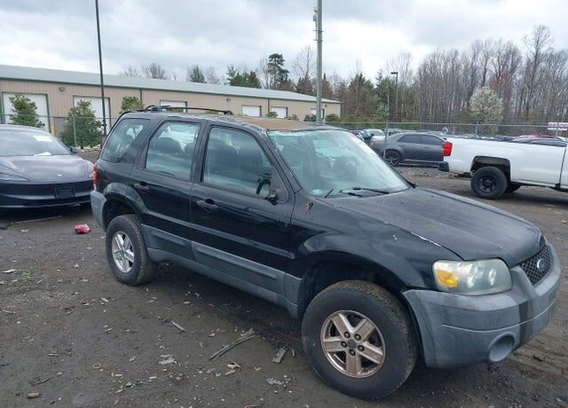 2005 FORD Escape