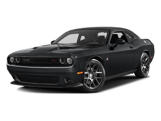 2017 DODGE Challenger