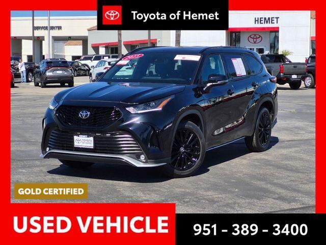 2025 TOYOTA Highlander