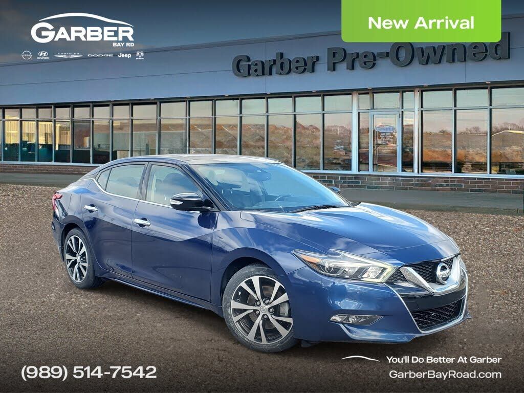 2017 NISSAN Maxima