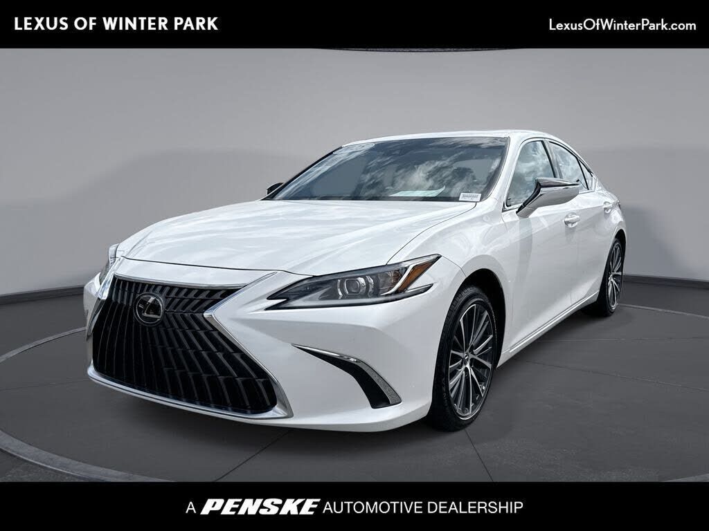 2025 LEXUS ES