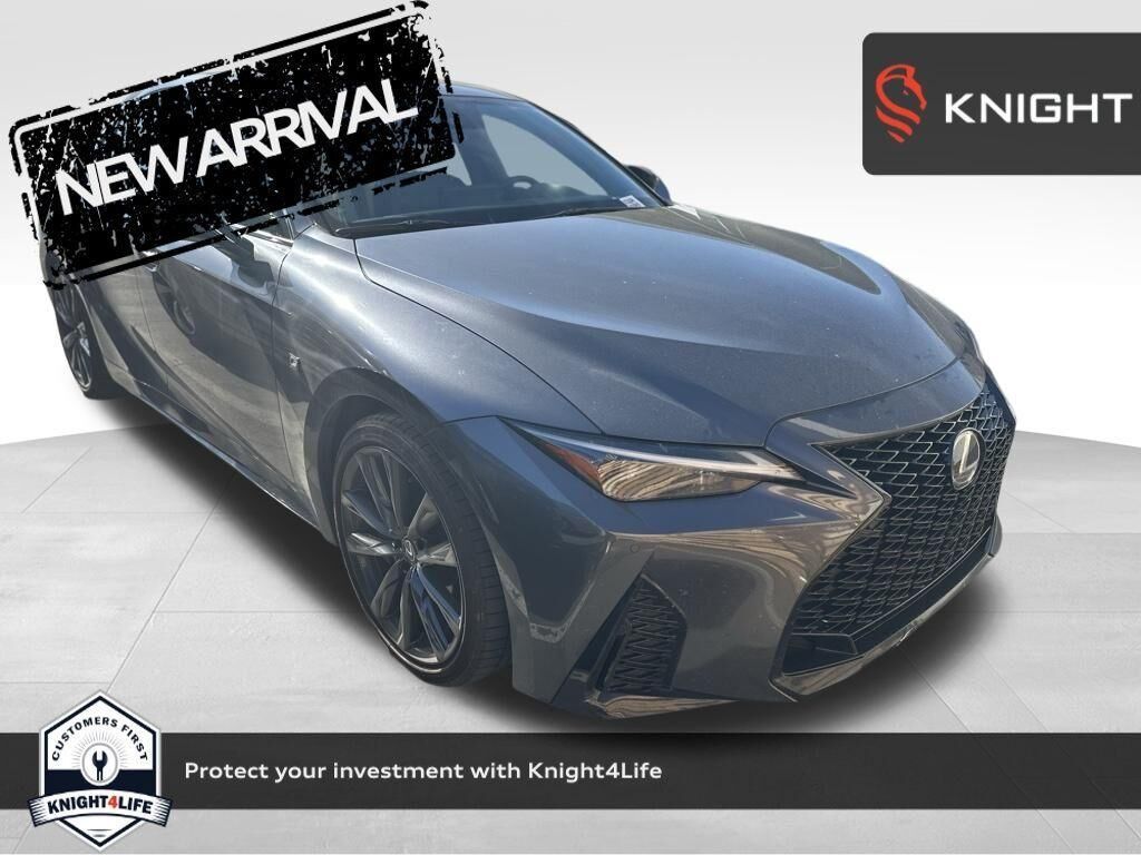2023 LEXUS IS