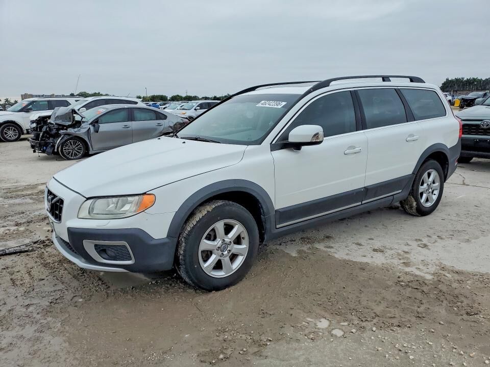 2010 VOLVO XC70