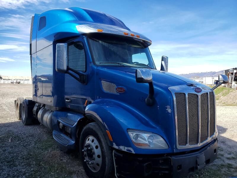 2019 PETERBILT 579