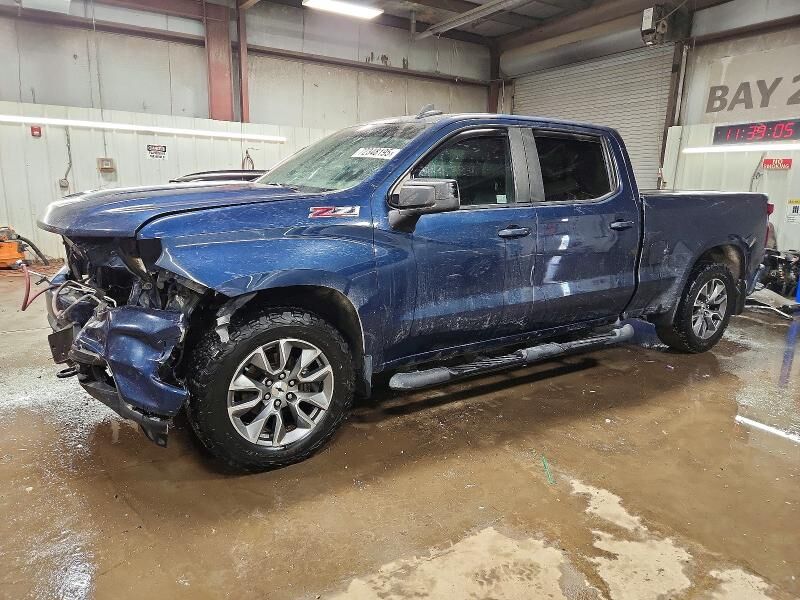 2021 CHEVROLET Silverado