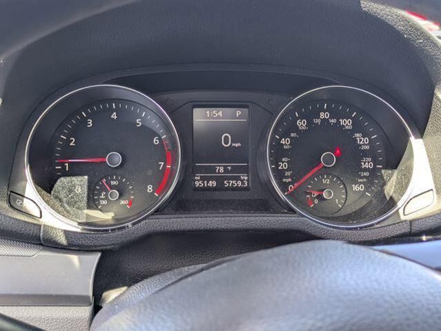 2018 VOLKSWAGEN Passat