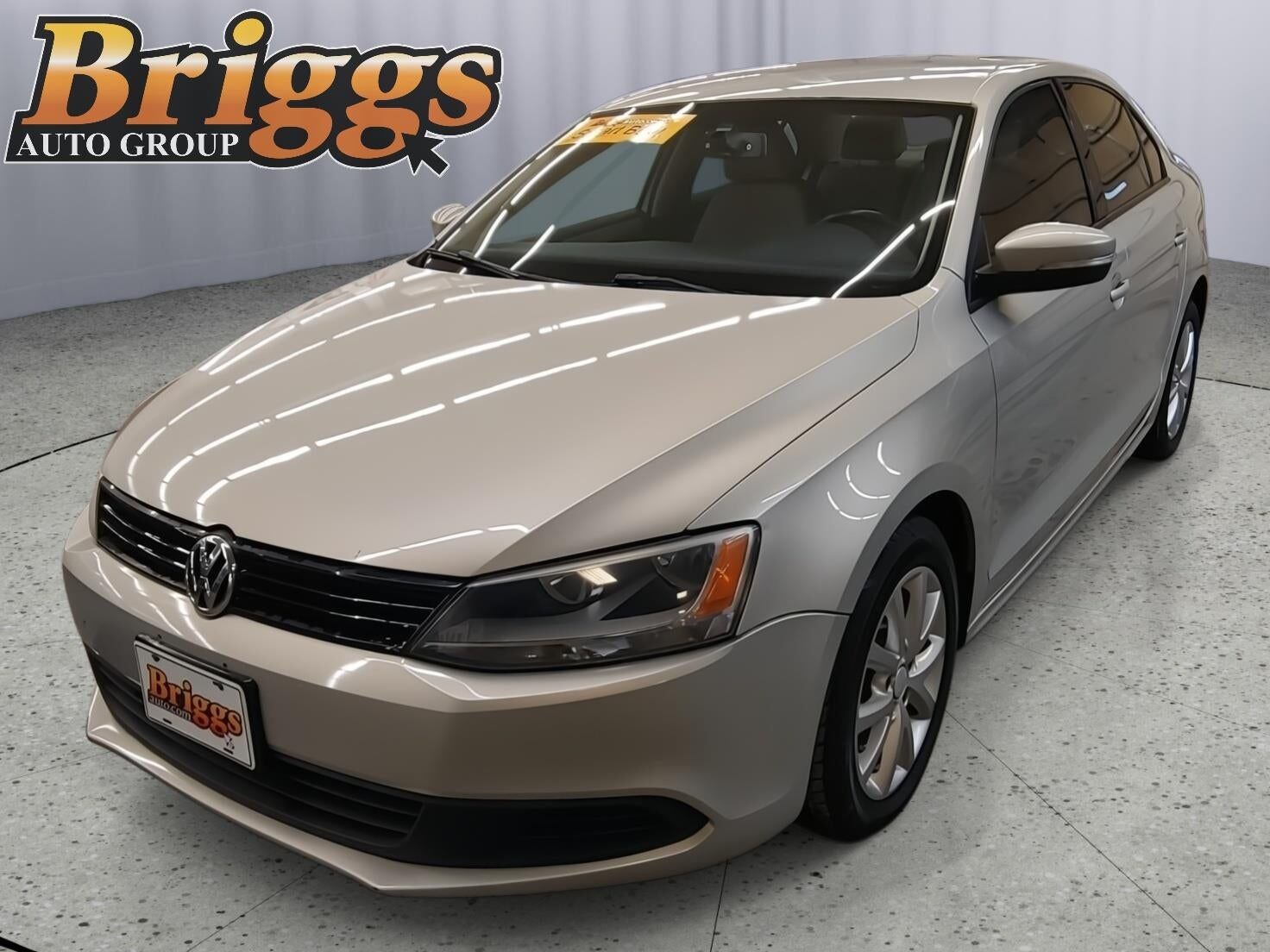 2011 VOLKSWAGEN Jetta
