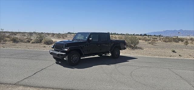 2025 JEEP Gladiator