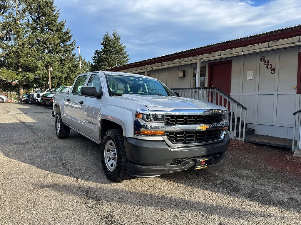 2018 CHEVROLET Silverado