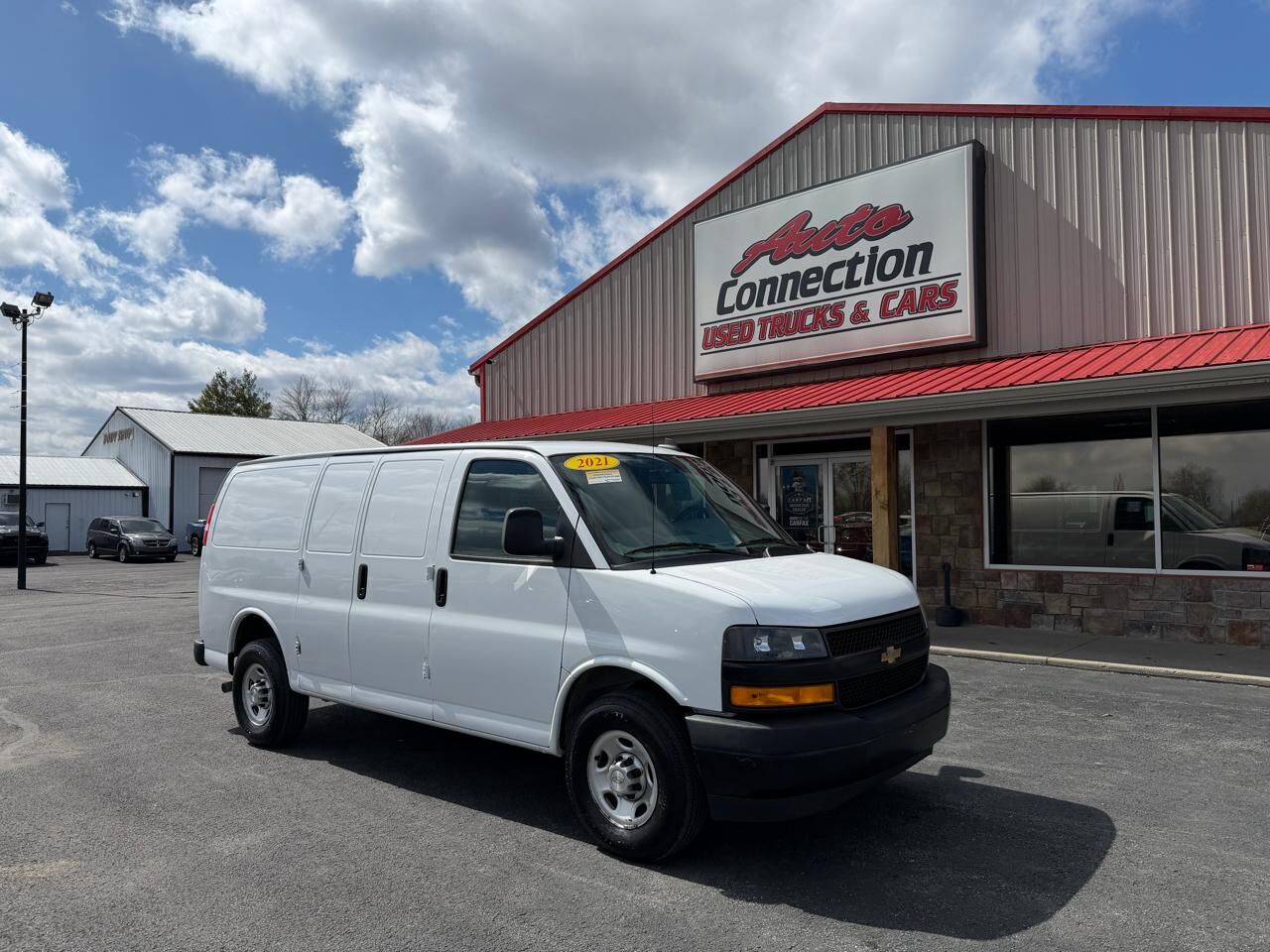 2021 CHEVROLET Express