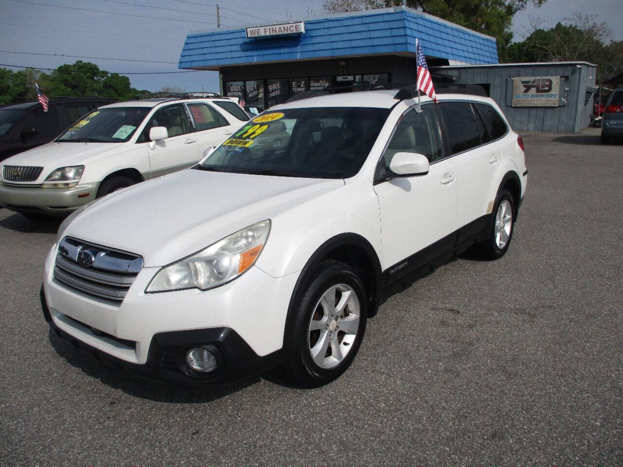 2014 SUBARU Outback