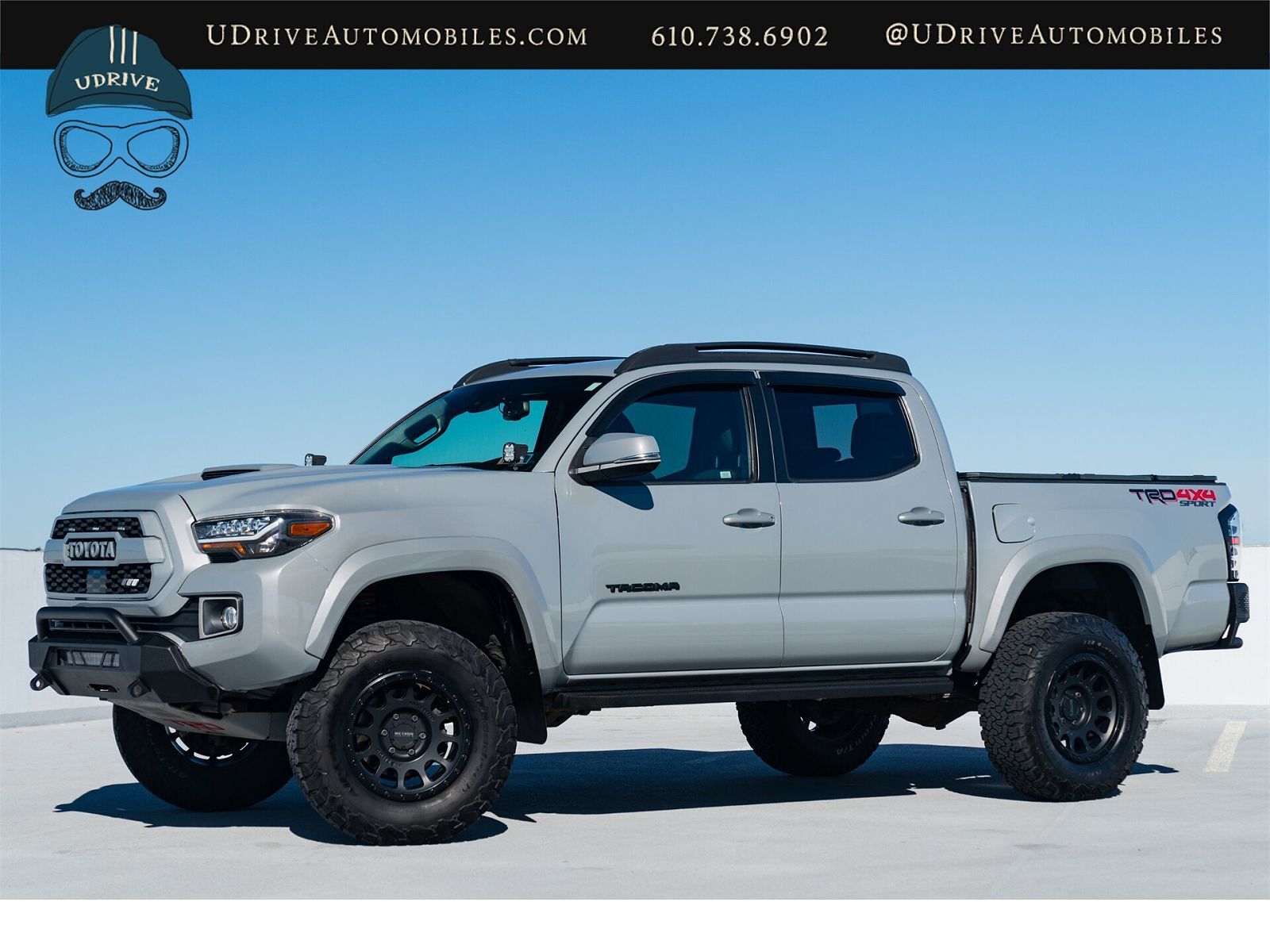 2018 TOYOTA Tacoma