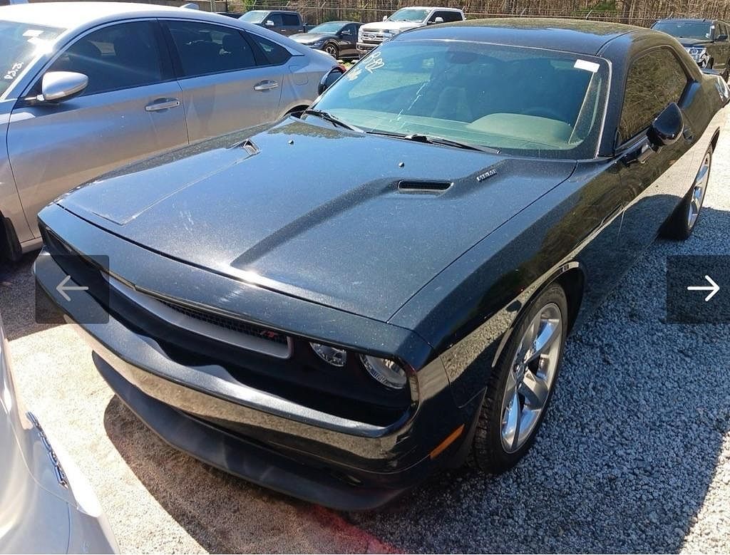 2013 DODGE Challenger