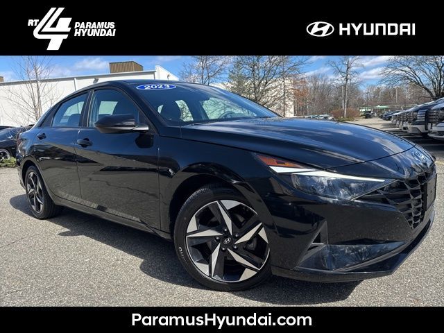 2023 HYUNDAI Elantra