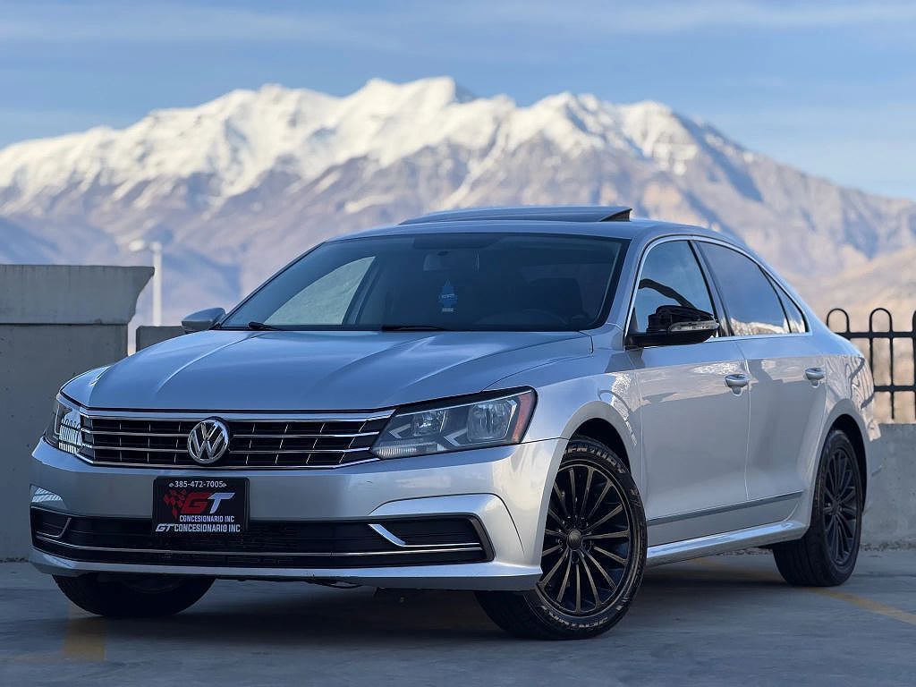 2017 VOLKSWAGEN Passat