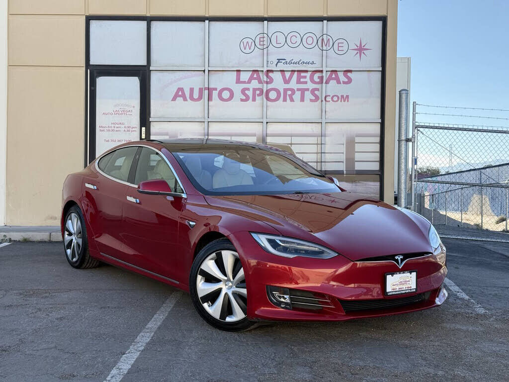 2020 TESLA Model S