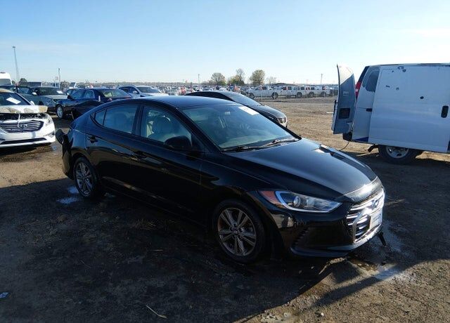 2017 HYUNDAI Elantra