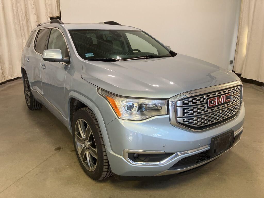 2017 GMC Acadia