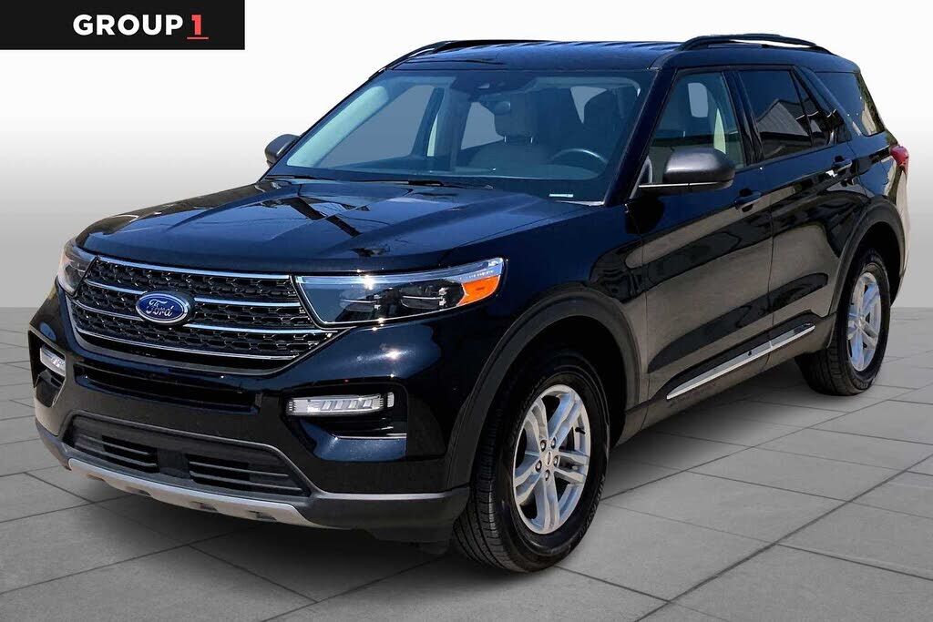 2023 FORD Explorer