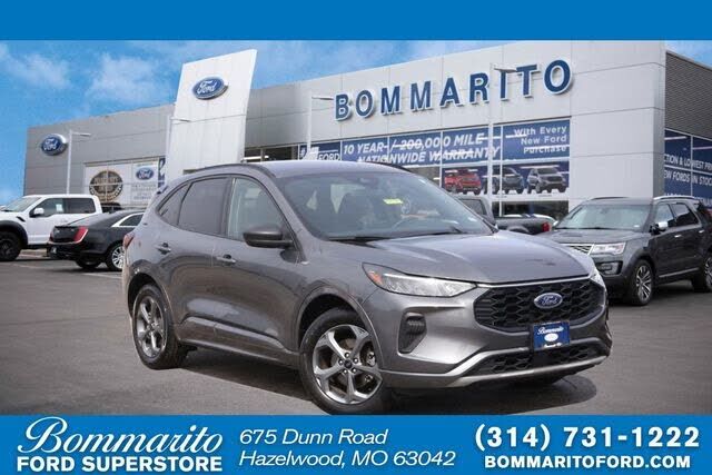 2024 FORD Escape